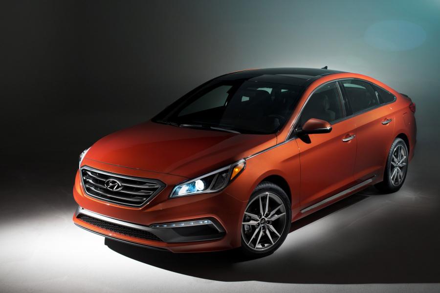  Hyundai Sonata 2-0T 2014 года  (фото 3 из 6)